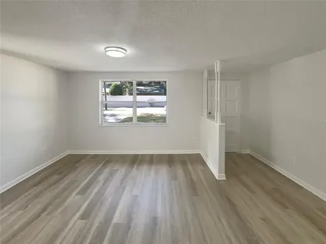 16423 Lake Byrd Drive Tampa FL 33618