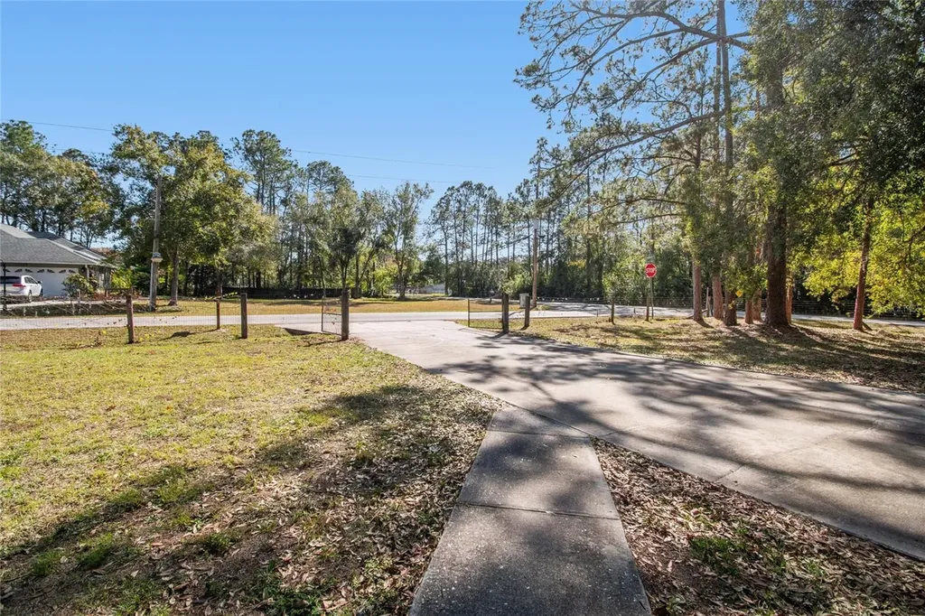 17641 Deerfield Drive Lutz FL 33558