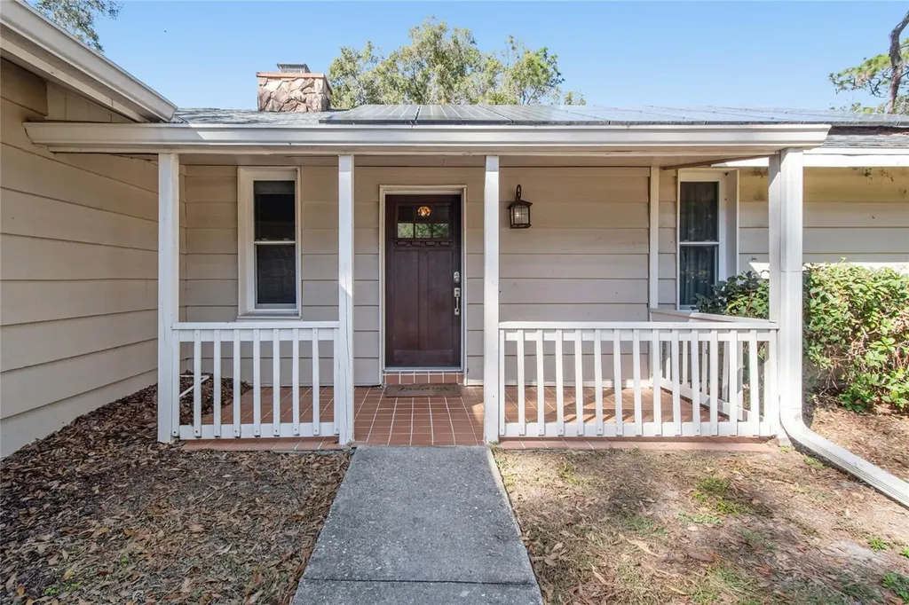 17641 Deerfield Drive Lutz FL 33558