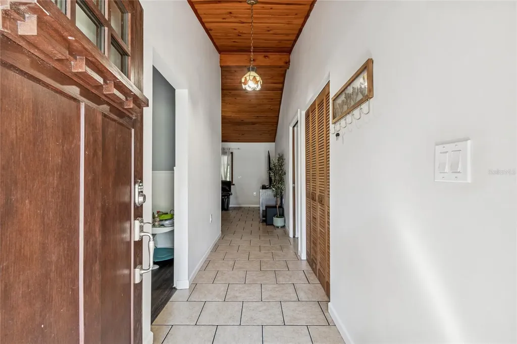 17641 Deerfield Drive Lutz FL 33558