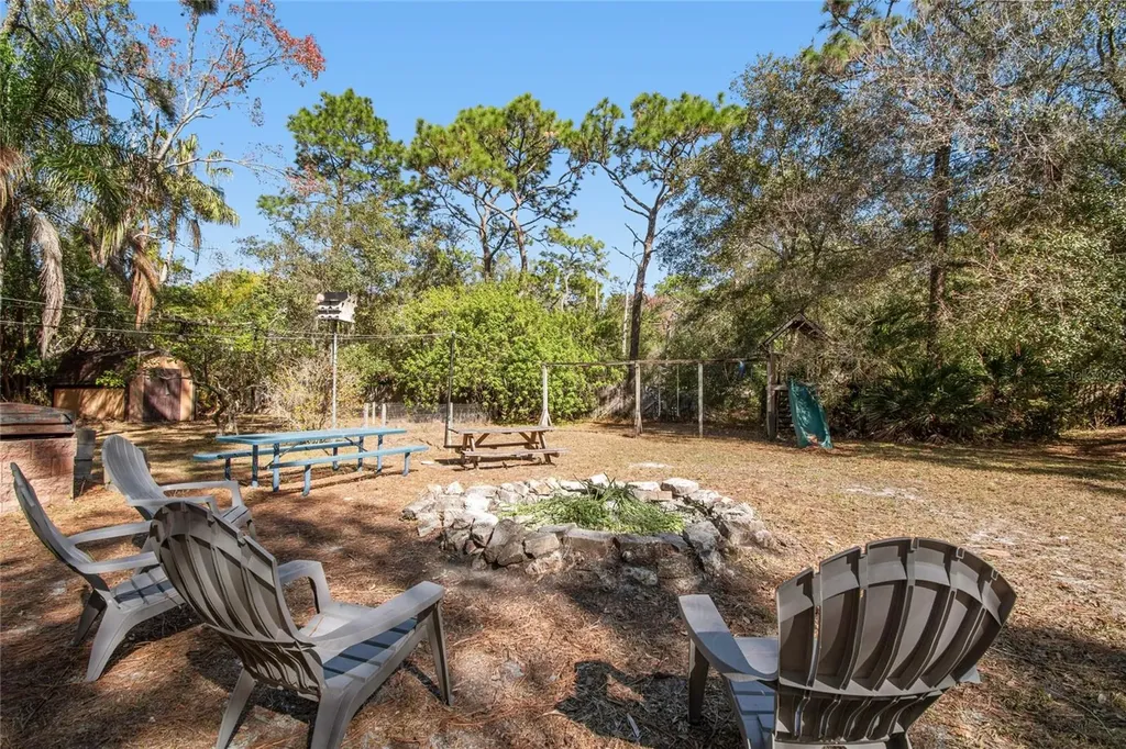 17641 Deerfield Drive Lutz FL 33558