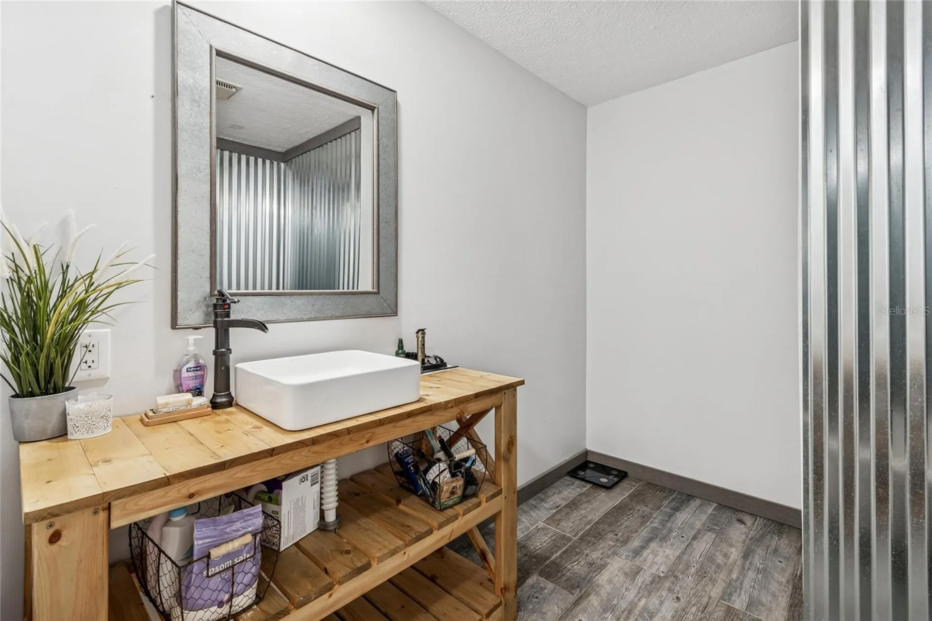 17641 Deerfield Drive Lutz FL 33558