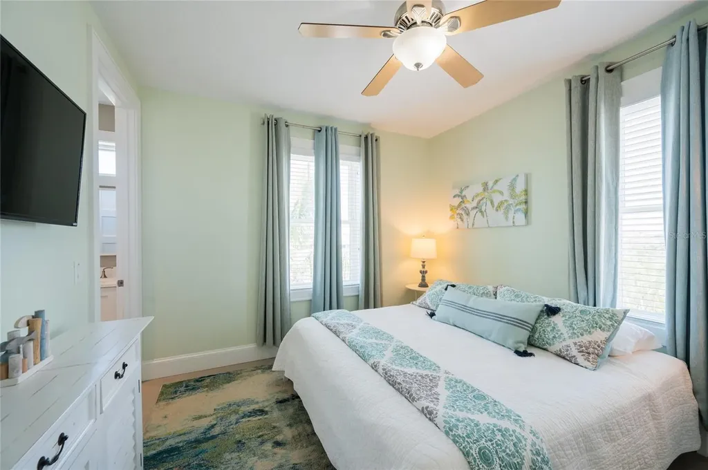 2201 Avenue C Bradenton Beach FL 34217