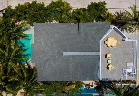 2201 Avenue C Bradenton Beach FL 34217