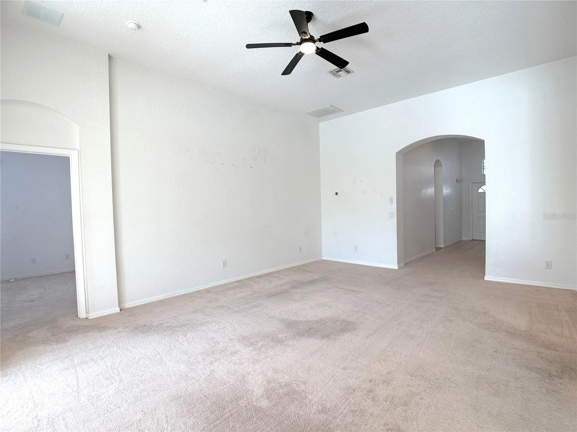 1131 N Hampton Drive Davenport FL 33897