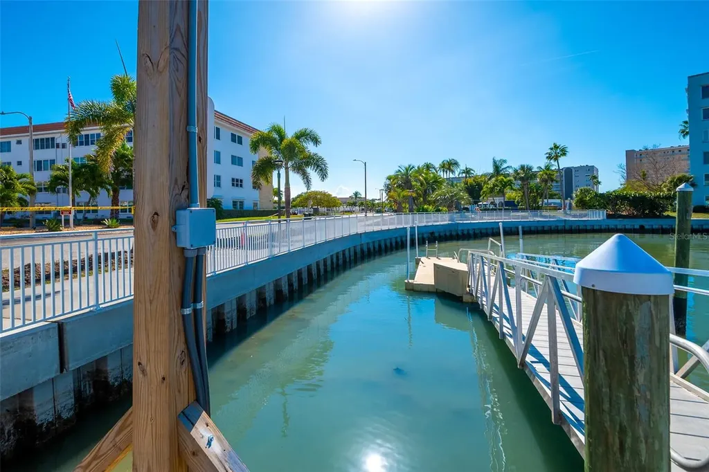 6075 Shore Boulevard S Gulfport FL 33707