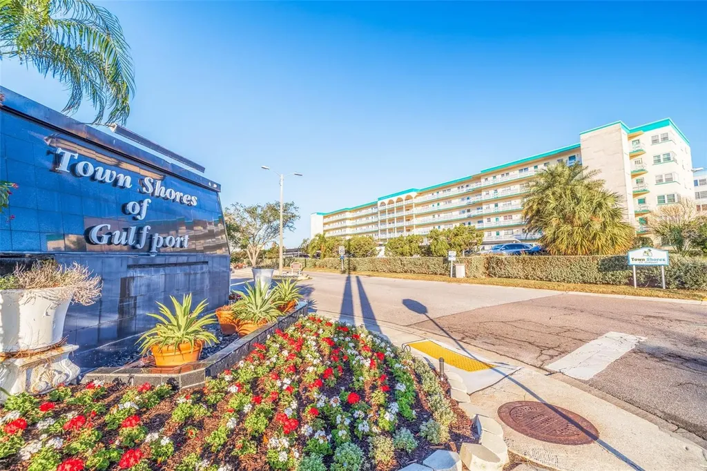 6075 Shore Boulevard S Gulfport FL 33707