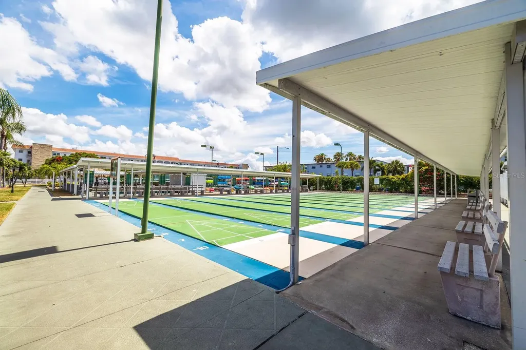 6075 Shore Boulevard S Gulfport FL 33707