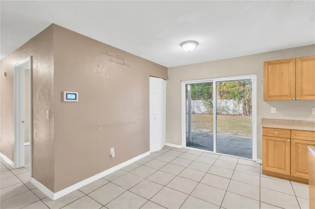 8232 Lark Street Seminole FL 33777