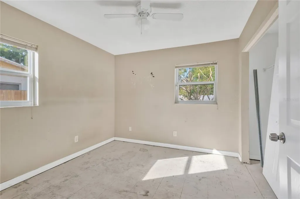 8232 Lark Street Seminole FL 33777