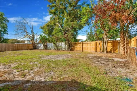 8232 Lark Street Seminole FL 33777