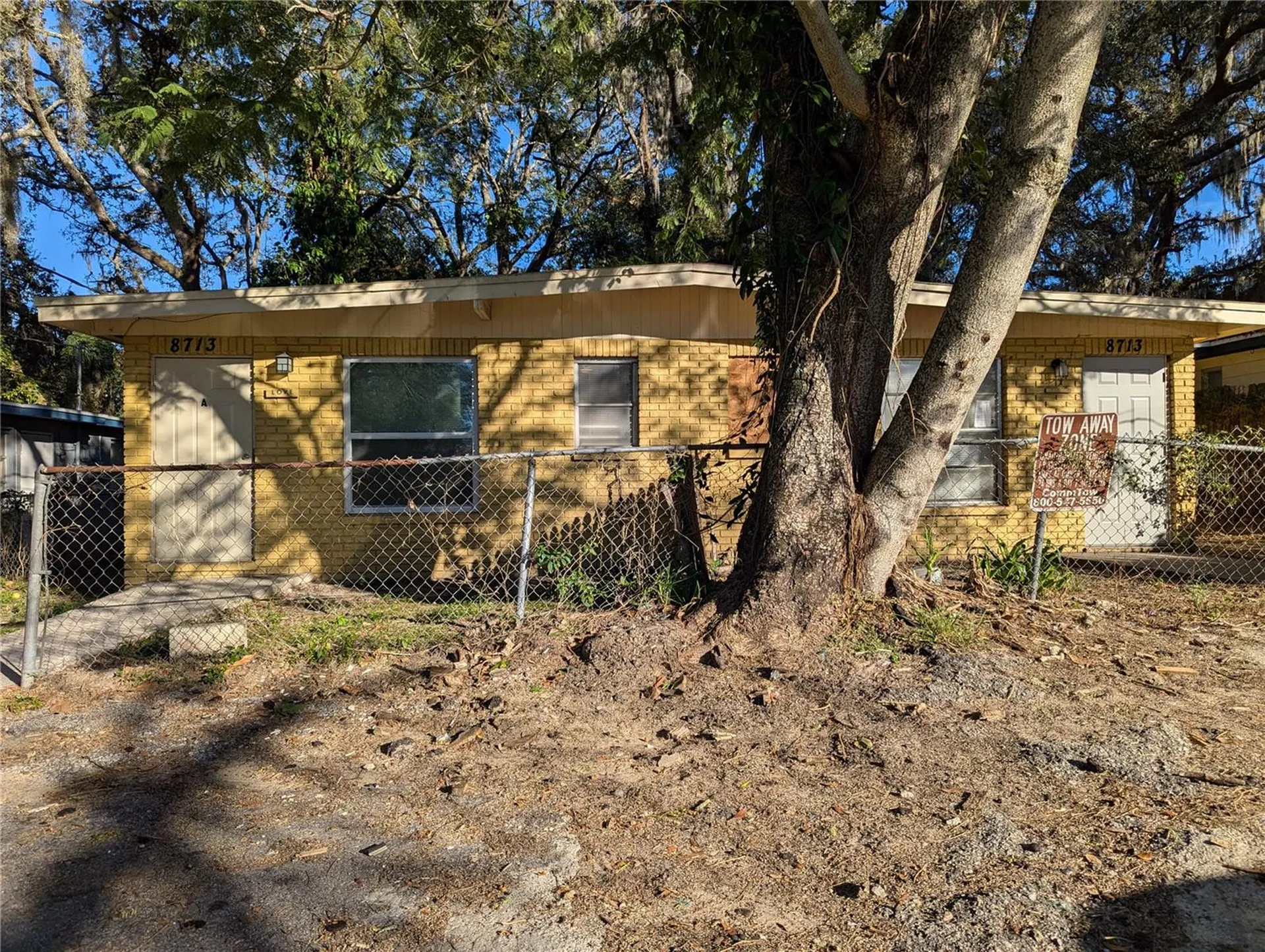 8713 N Mandarine Place Tampa FL 33617