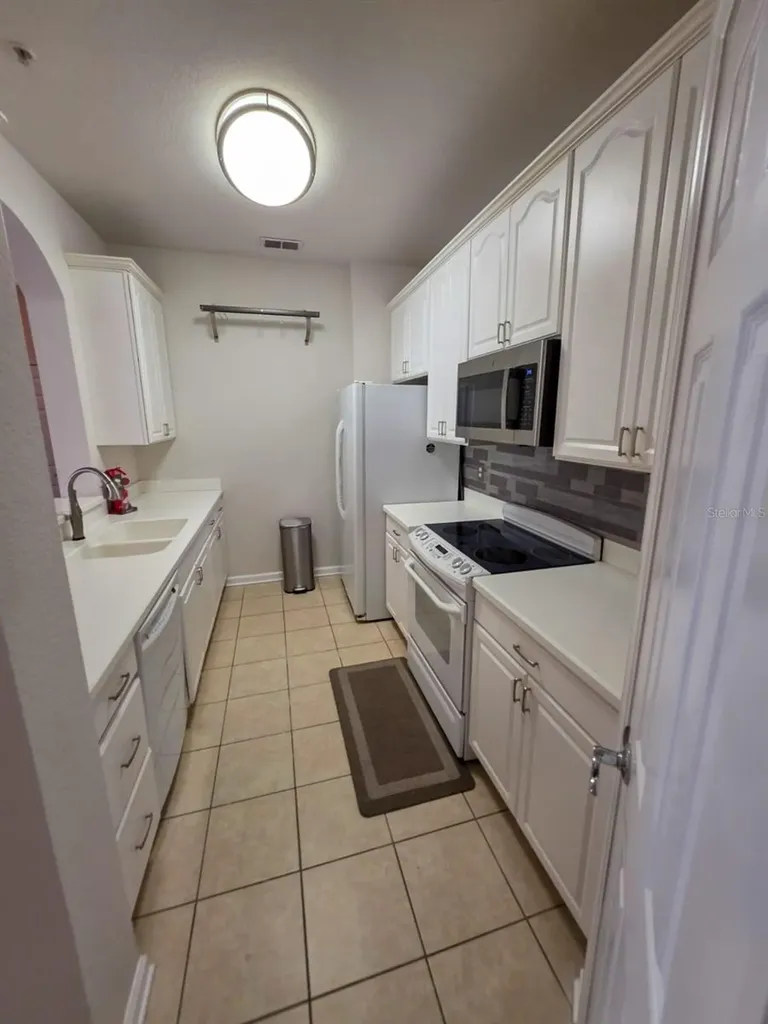 3326 Robert Trent Jones Drive Orlando FL 32835