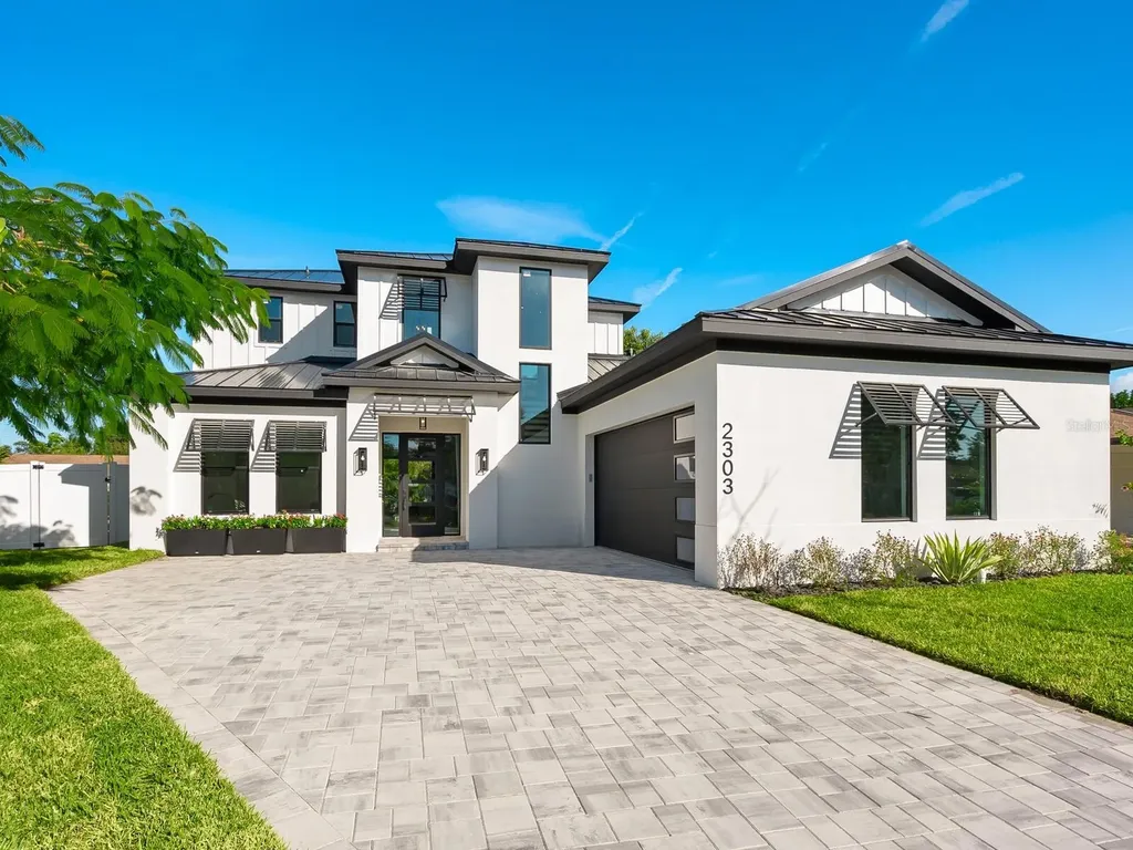 2303 Loma Linda Street Sarasota FL 34239