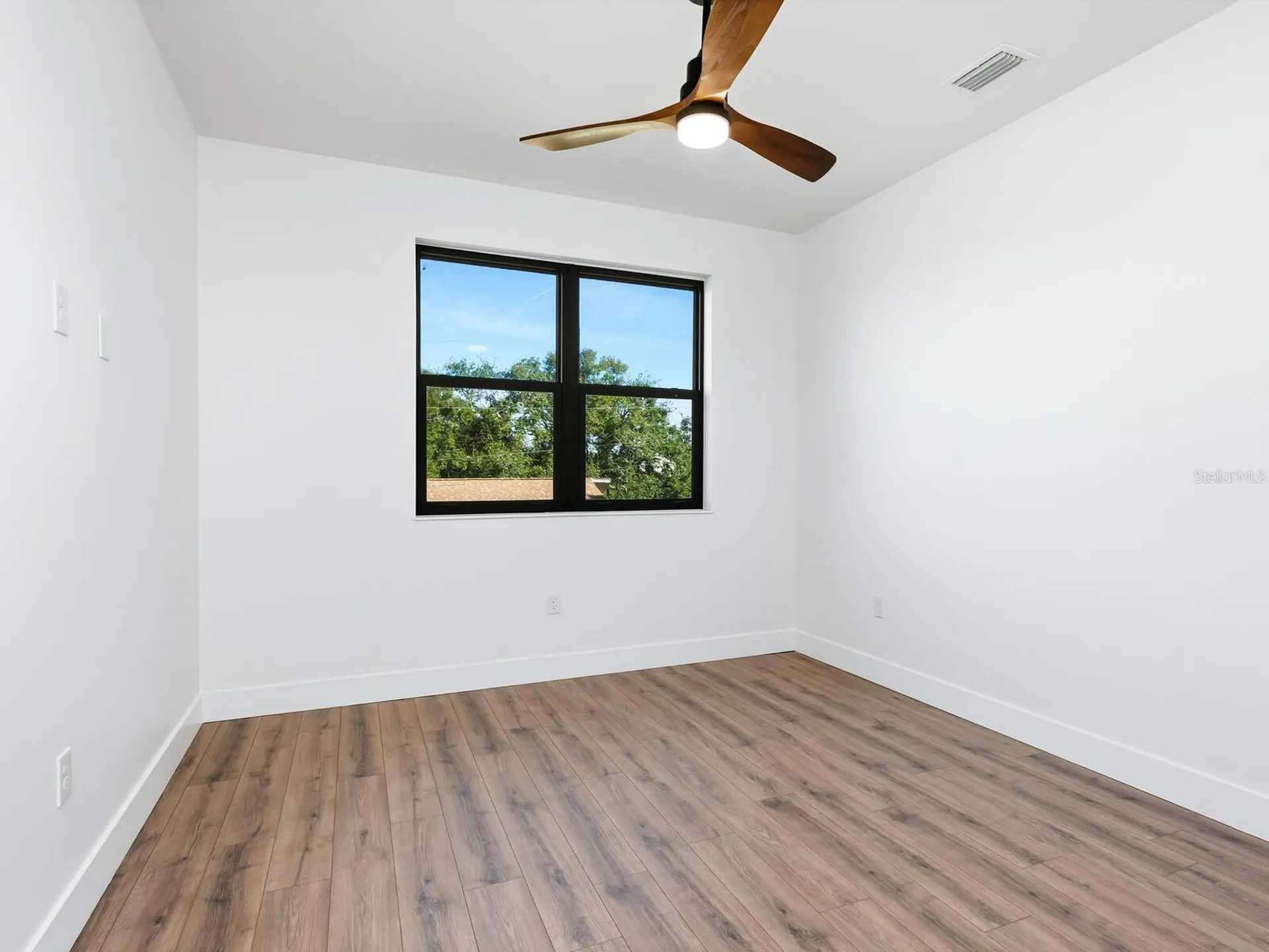 2303 Loma Linda Street Sarasota FL 34239