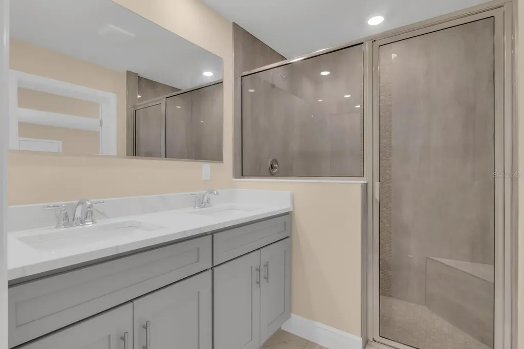 1214 Elinore Drive Orlando FL 32808