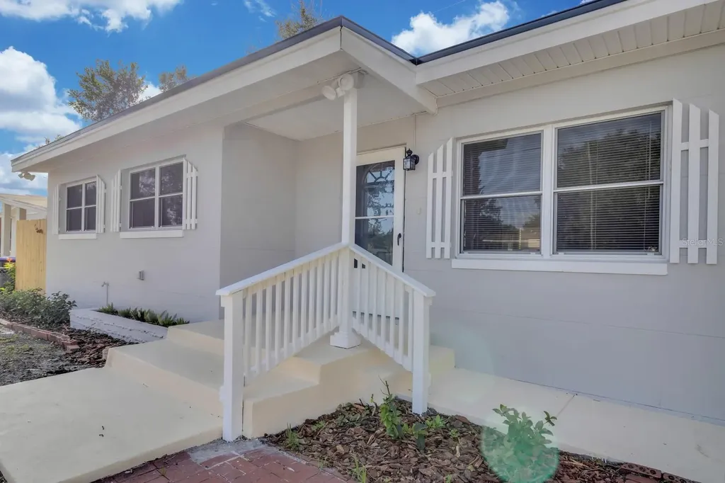 1214 Elinore Drive Orlando FL 32808