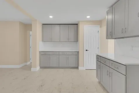 1214 Elinore Drive Orlando FL 32808
