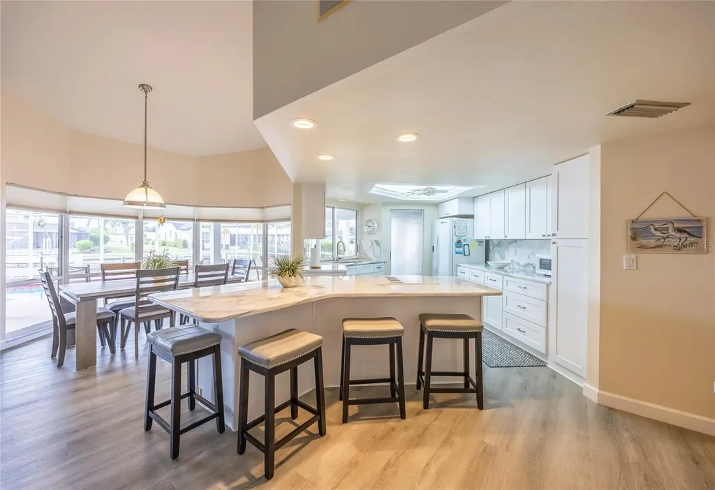 3316 SE 19th Place Cape Coral FL 33904