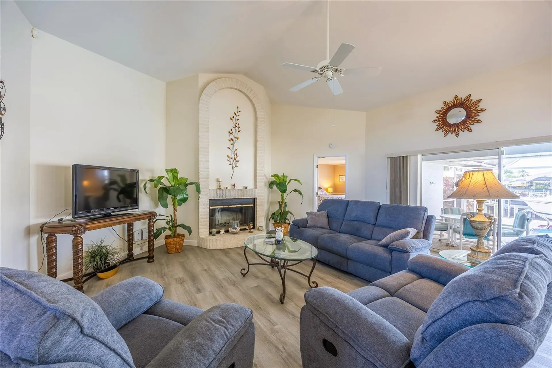 3316 SE 19th Place Cape Coral FL 33904