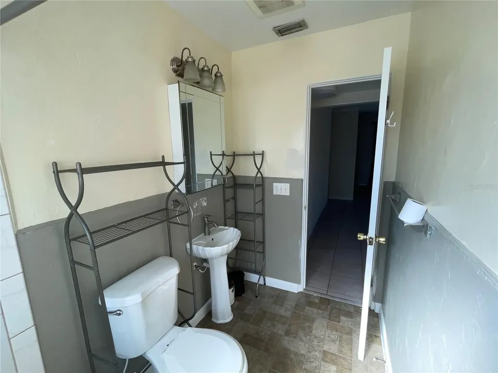632 Cardinal Street Ocoee FL 34761