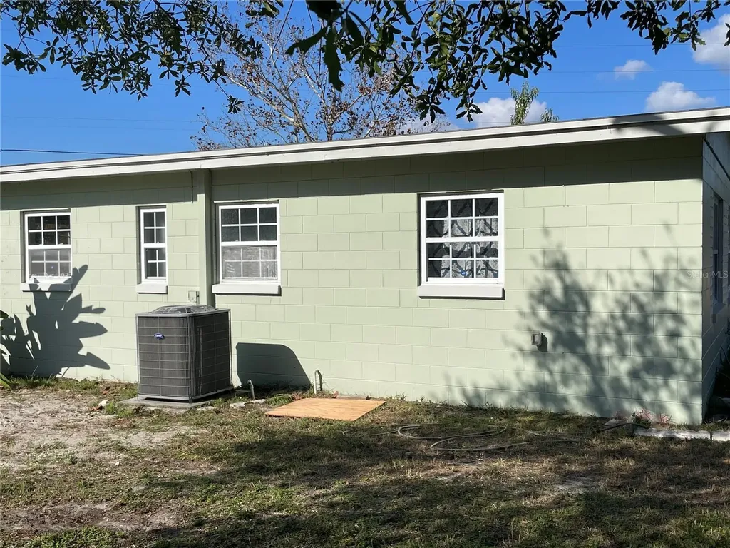 632 Cardinal Street Ocoee FL 34761