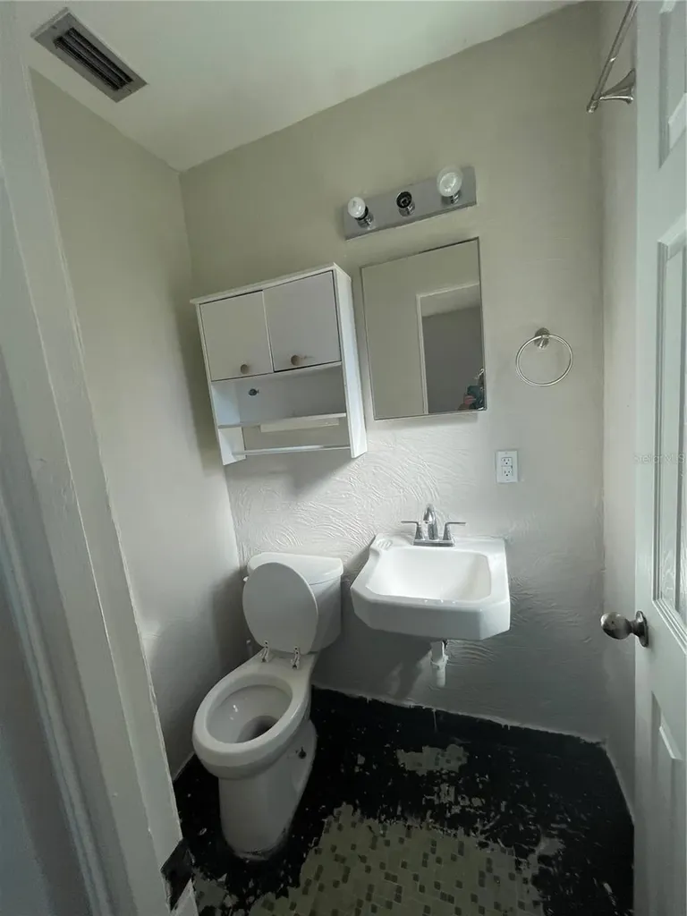 632 Cardinal Street Ocoee FL 34761
