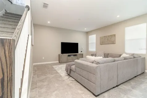2461 Avian Loop Kissimmee FL 34741