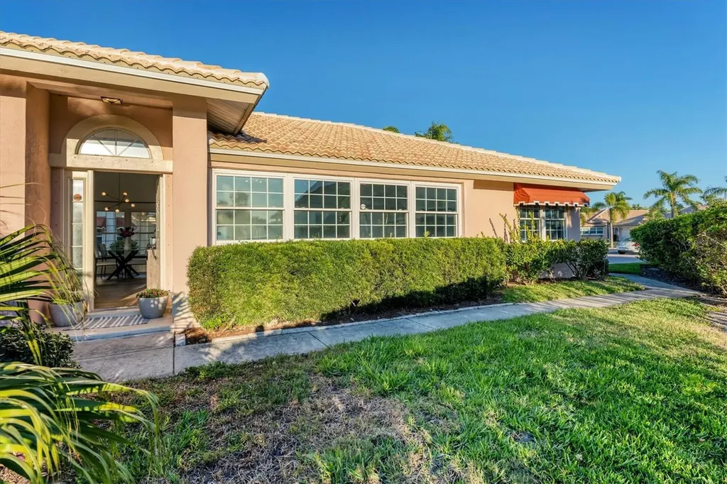 4414 Turnberry Court Bradenton FL 34210