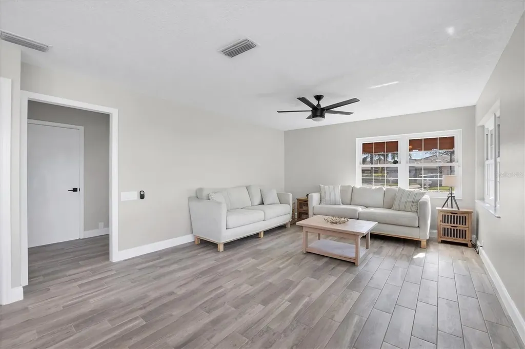 4414 Turnberry Court Bradenton FL 34210