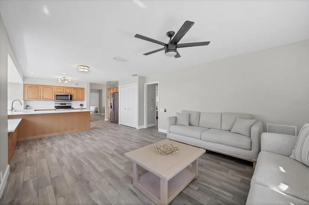 4414 Turnberry Court Bradenton FL 34210