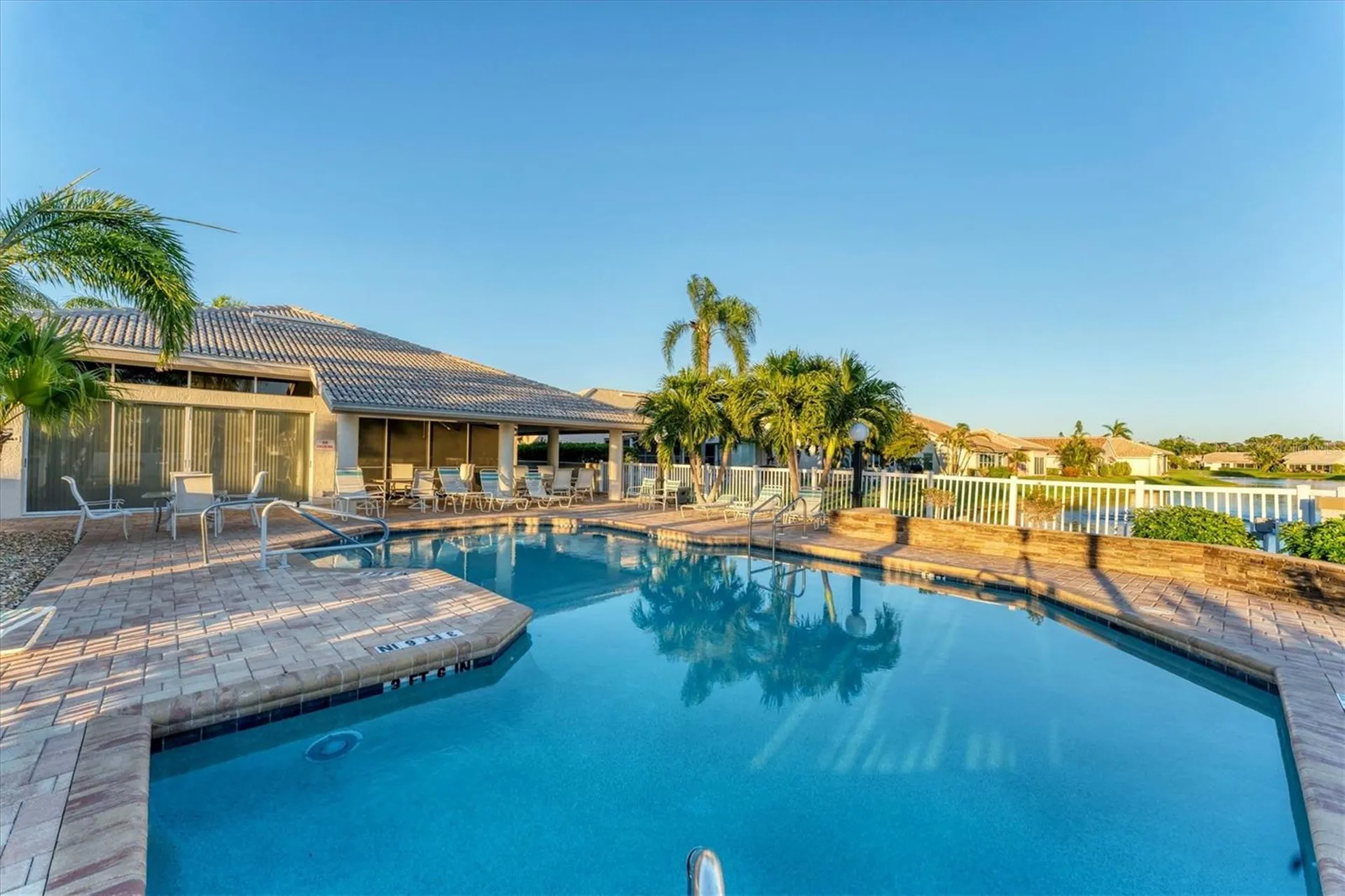 4414 Turnberry Court Bradenton FL 34210