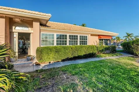 4414 Turnberry Court Bradenton FL 34210