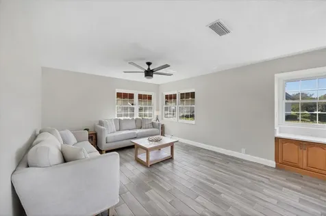 4414 Turnberry Court Bradenton FL 34210