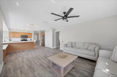 4414 Turnberry Court Bradenton FL 34210