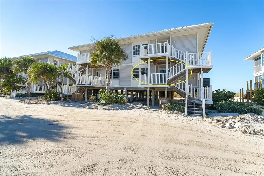 7466 Palm Island Drive Placida FL 33946