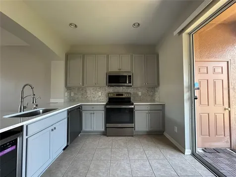 6950 Towering Spruce Drive Riverview FL 33578