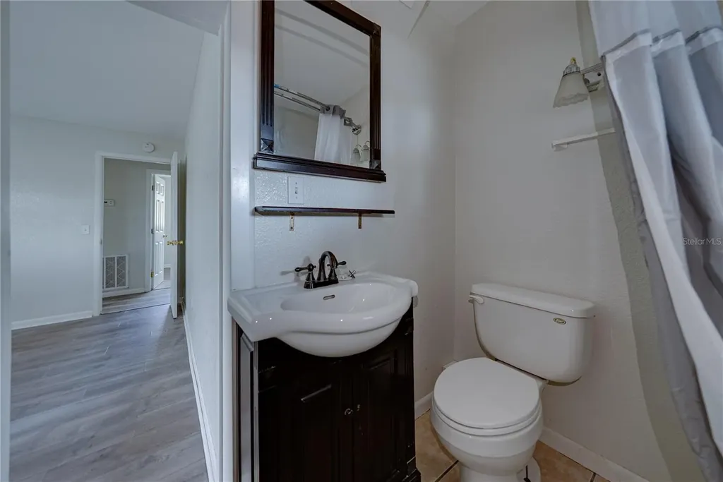 2011 9th Street NE Winter Haven FL 33881