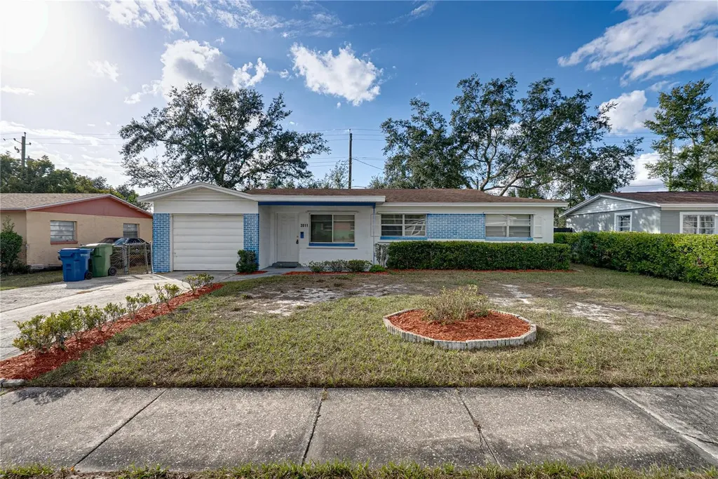 2011 9th Street NE Winter Haven FL 33881