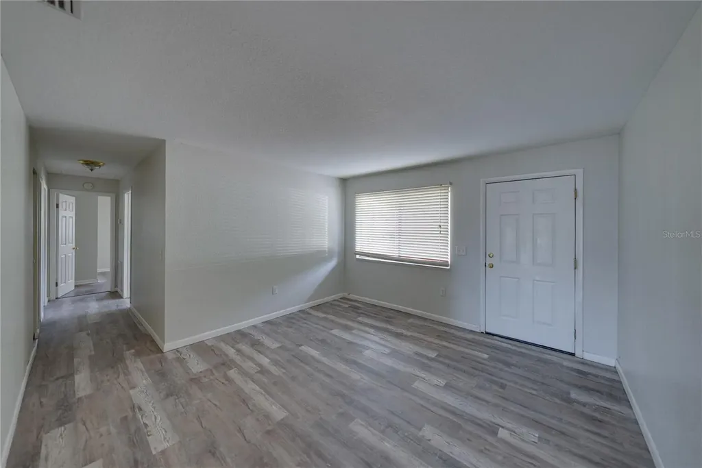 2011 9th Street NE Winter Haven FL 33881