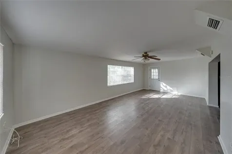 2011 9th Street NE Winter Haven FL 33881