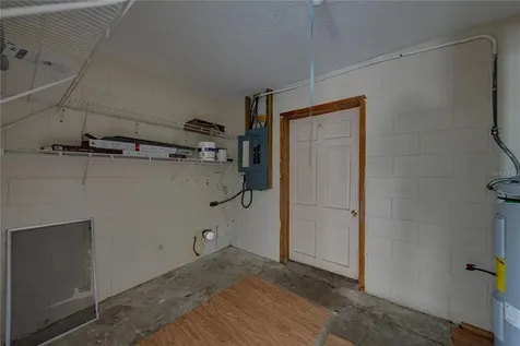 2011 9th Street NE Winter Haven FL 33881