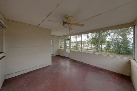 2011 9th Street NE Winter Haven FL 33881