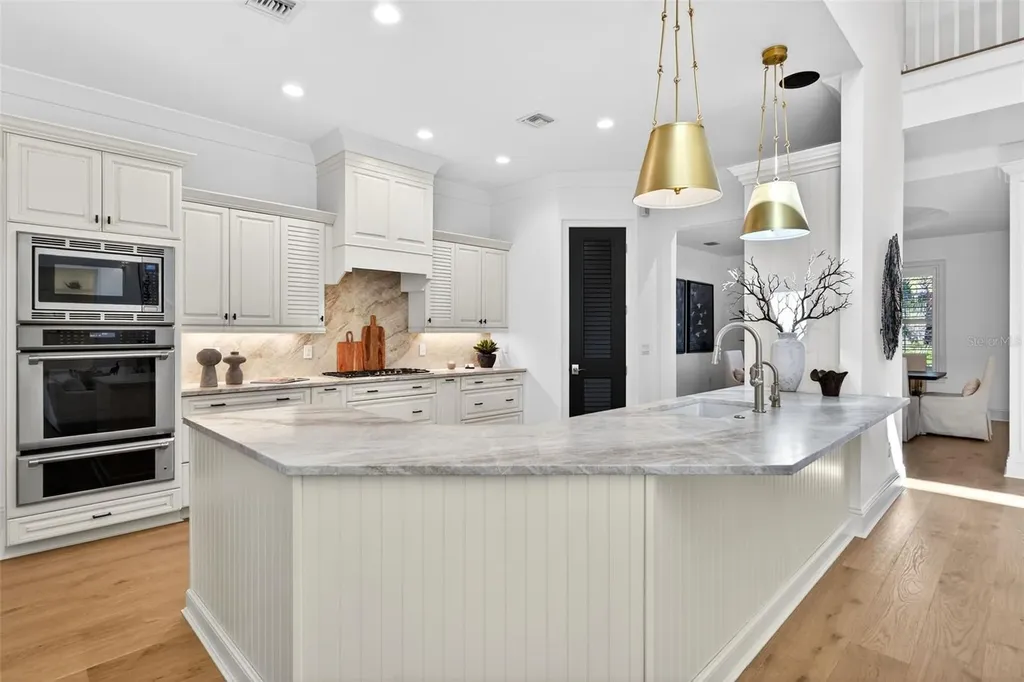 1349 Harbor Drive Sarasota FL 34239