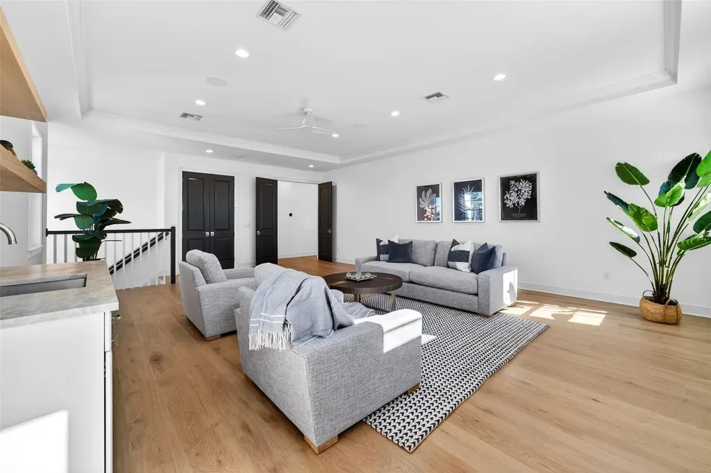 1349 Harbor Drive Sarasota FL 34239