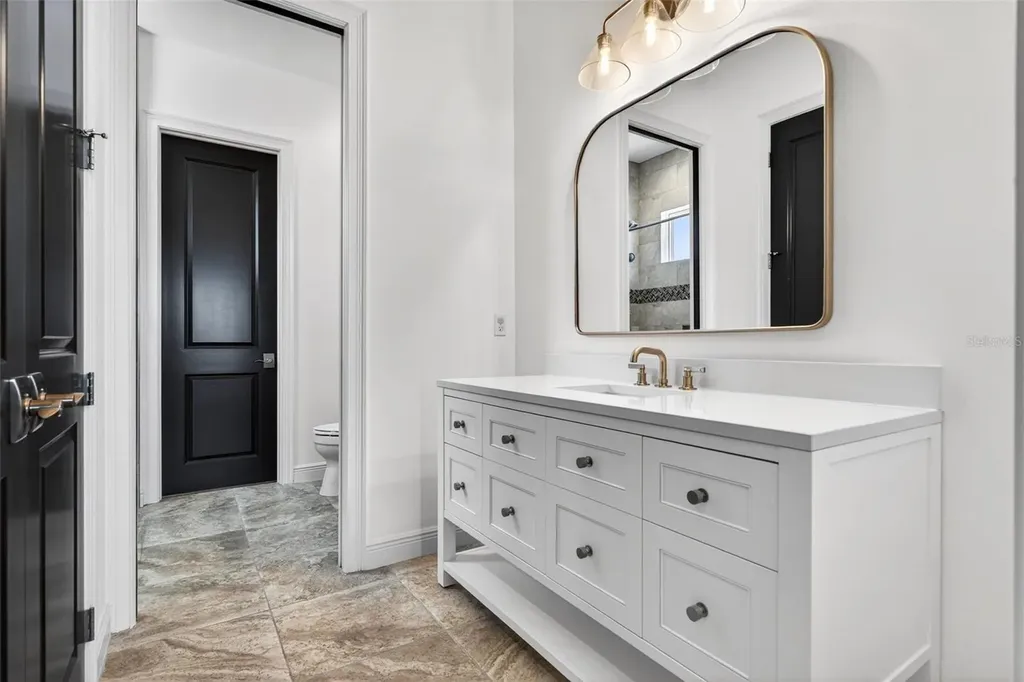 1349 Harbor Drive Sarasota FL 34239