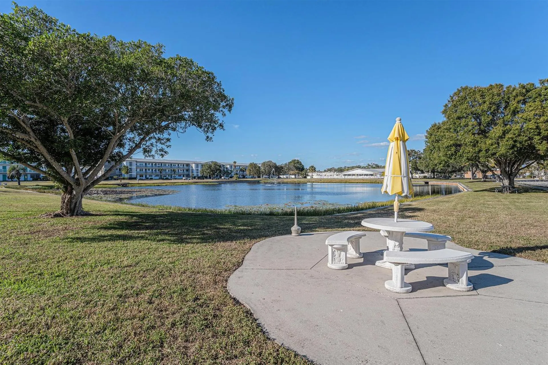 1900 59th Avenue N St Petersburg FL 33714