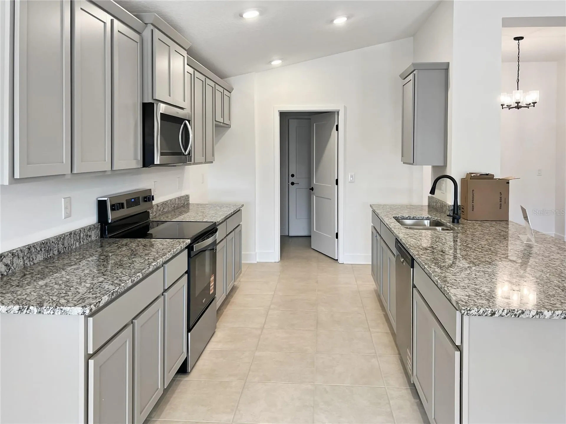 258 Verny Grove Lane Leesburg FL 34748