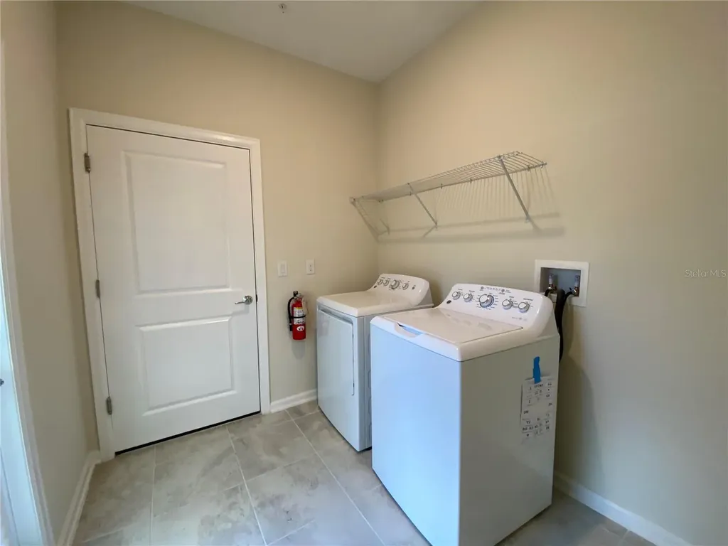 2999 Aqua Virgo Loop Orlando FL 32837