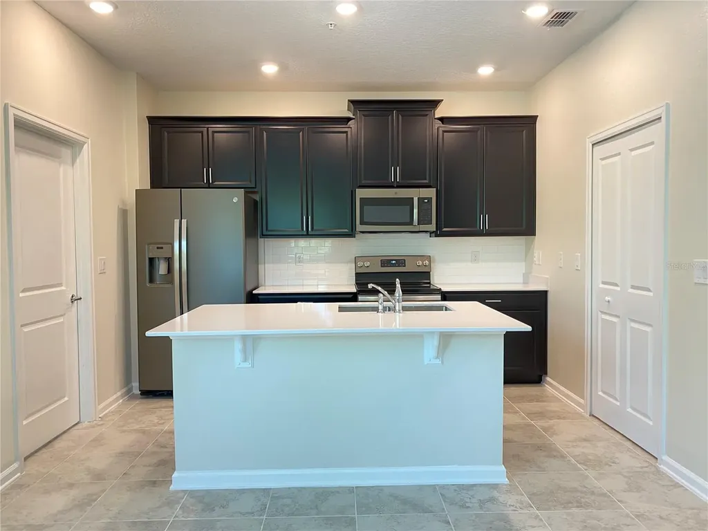 2999 Aqua Virgo Loop Orlando FL 32837